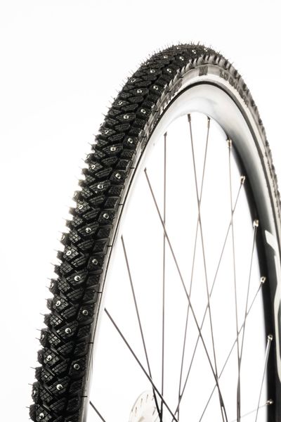 Suomi Tyres nastarengas Routa, W176 20x 1.75